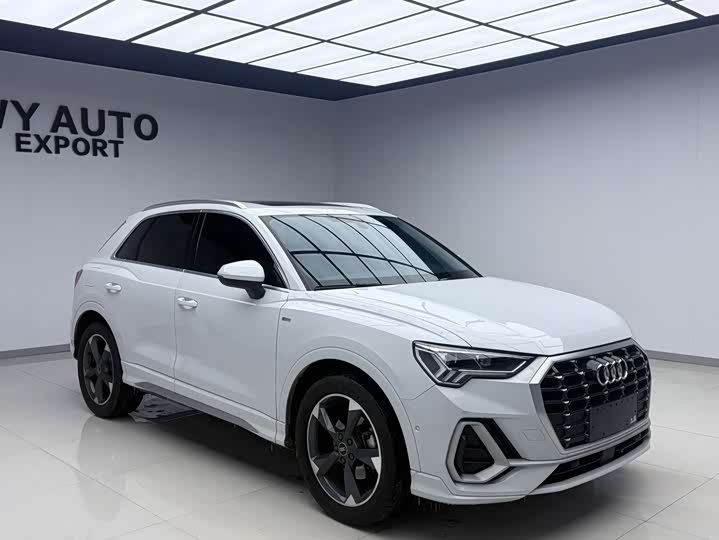 Фото 3 - Audi Q3