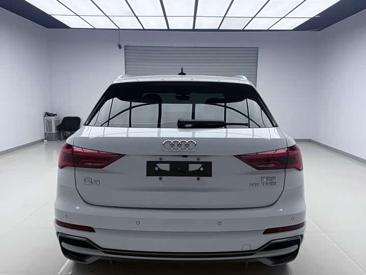 Фото 5 - Audi Q3