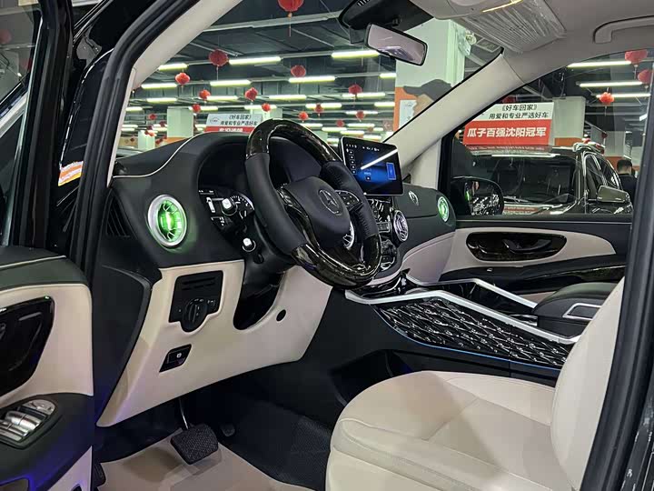 Фото 8 - Mercedes-Benz Vito