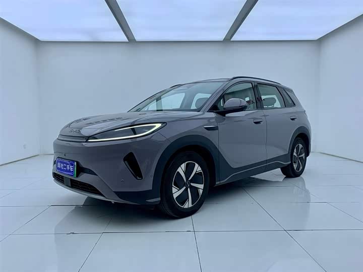 Photo 1 - BYD Sea Lion 05 EV