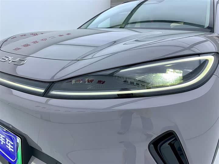 Photo 7 - BYD Sea Lion 05 EV