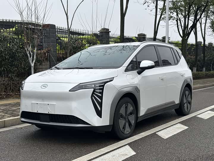 Фото 1 - GAC Aion Y