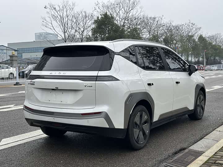 Фото 9 - GAC Aion Y