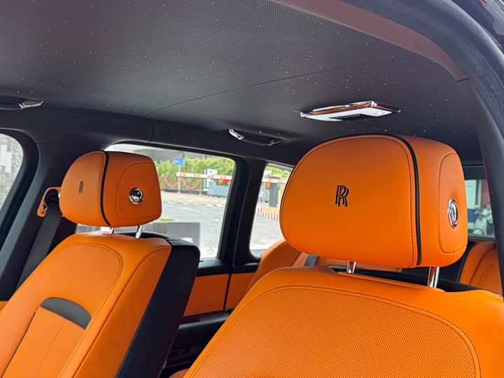 Фото 7 - Rolls-Royce Cullinan