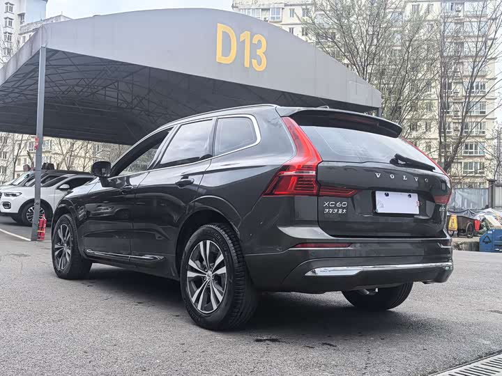 Фото 4 - Volvo XC60