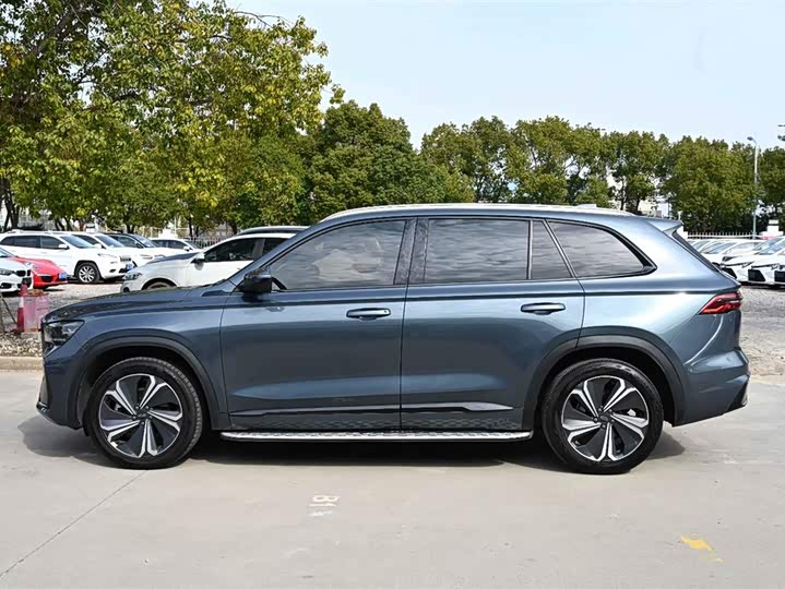 Фото 3 - Geely Monjaro