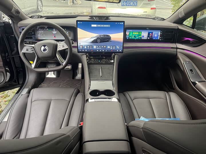 Фото 4 - Denza Z9