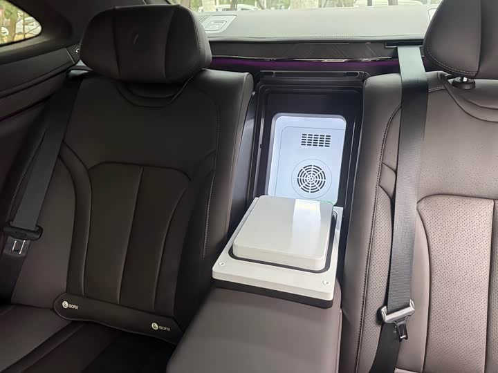 Фото 6 - Denza Z9