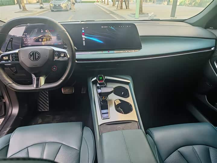 Фото 4 - MG Motor 7