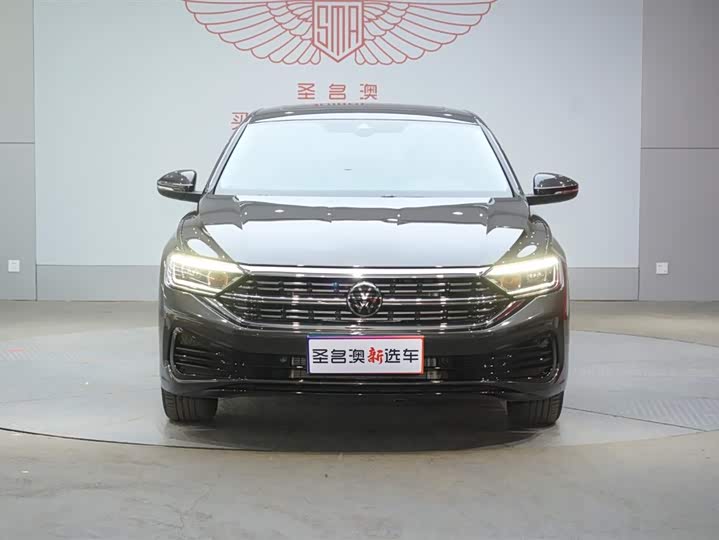 Фото 2 - Volkswagen Sagitar L