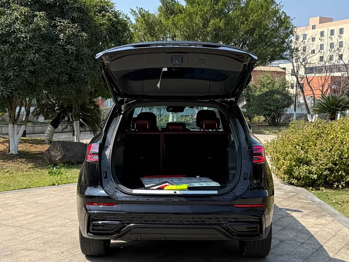 Фото 5 - Hongqi HS5