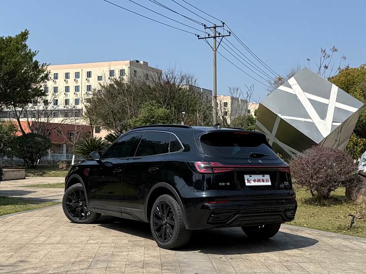 Фото 8 - Hongqi HS5