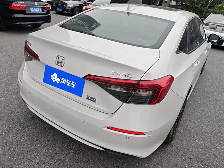 Фото 3 - Honda Civic