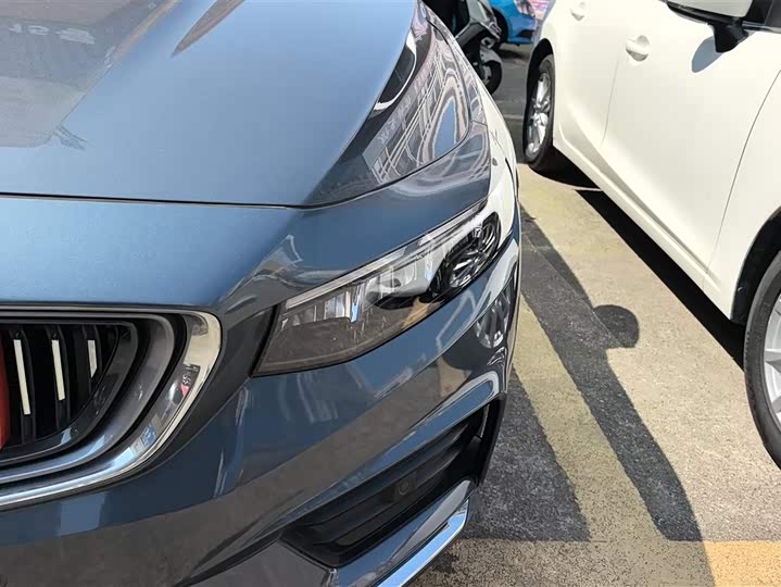 Фото 5 - Geely Preface