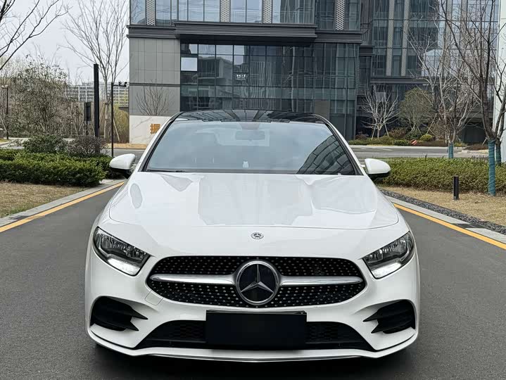 Фото 2 - Mercedes-Benz A-Class