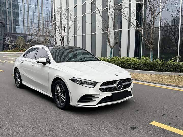 Фото 3 - Mercedes-Benz A-Class