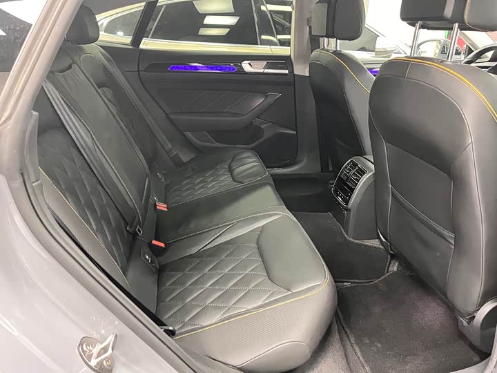 Фото 5 - Volkswagen CC