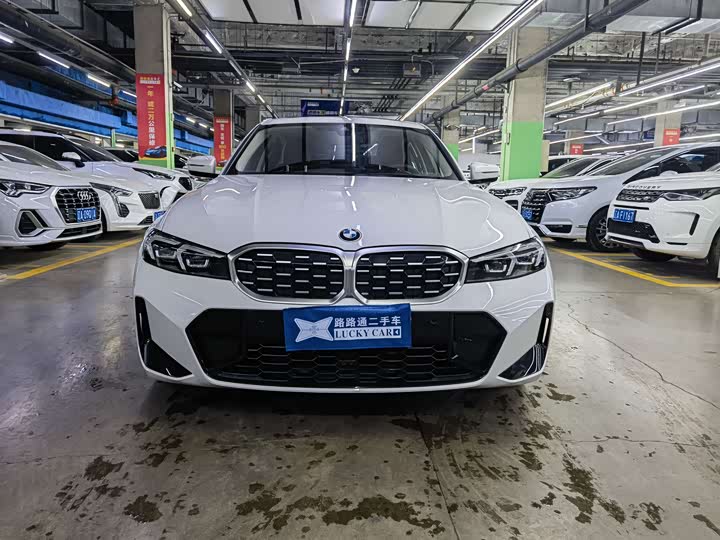 Zdjęcie 2 - BMW 3 Series