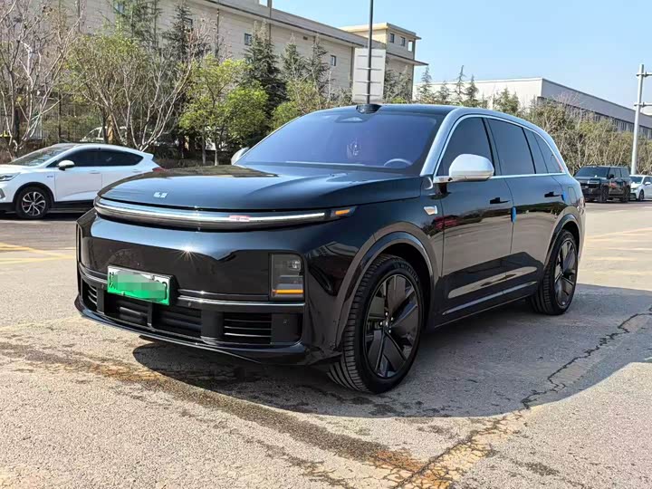 Фото 1 - LiXiang L7