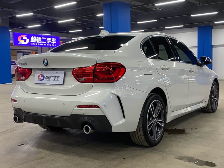 Фото 4 - BMW 1 Series