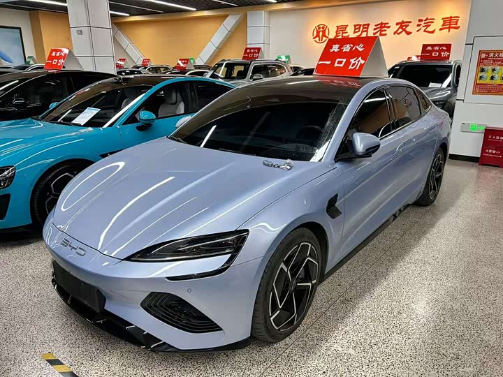 Фото 1 - BYD Seal