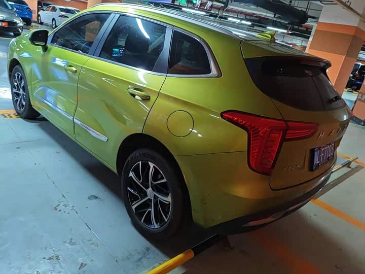 Фото 4 - Haval Jolion
