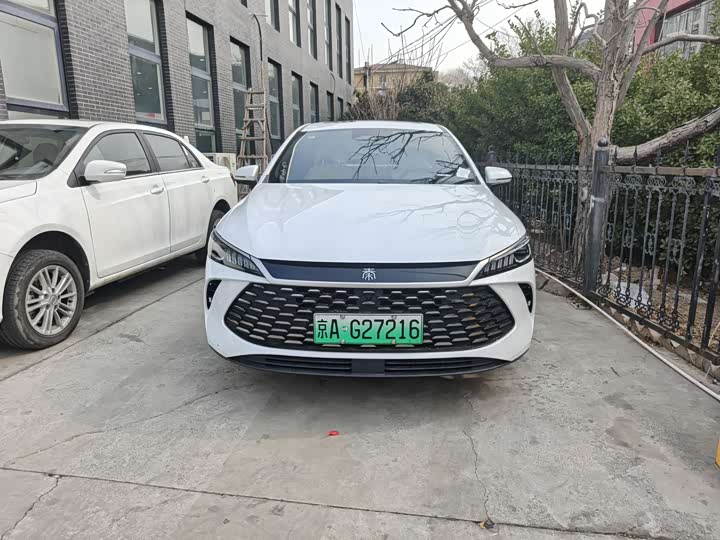 Фото 2 - BYD Qin Plus