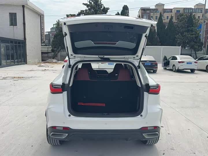 Фото 7 - Changan Oshan X5