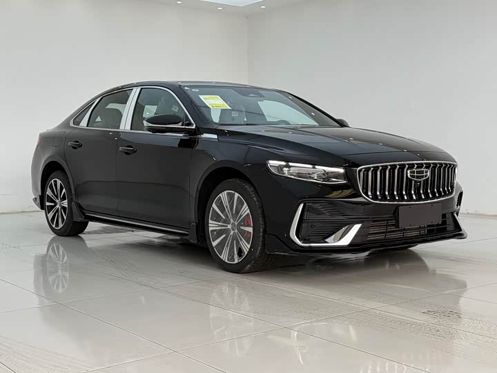 Фото 2 - Geely Preface