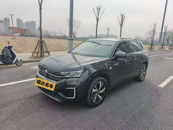 Photo 1 - Volkswagen Tayron GTE Hybrid