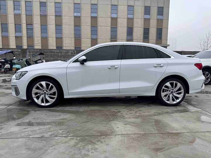 Фото 3 - Audi A3