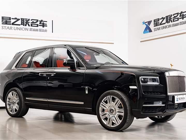 Фото 7 - Rolls-Royce Cullinan
