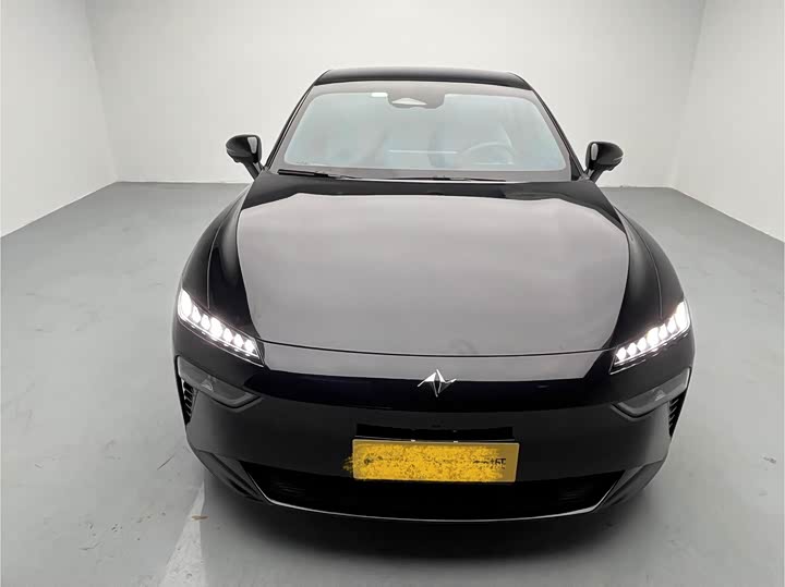 Фото 2 - Dongfeng Yipai eπ 007