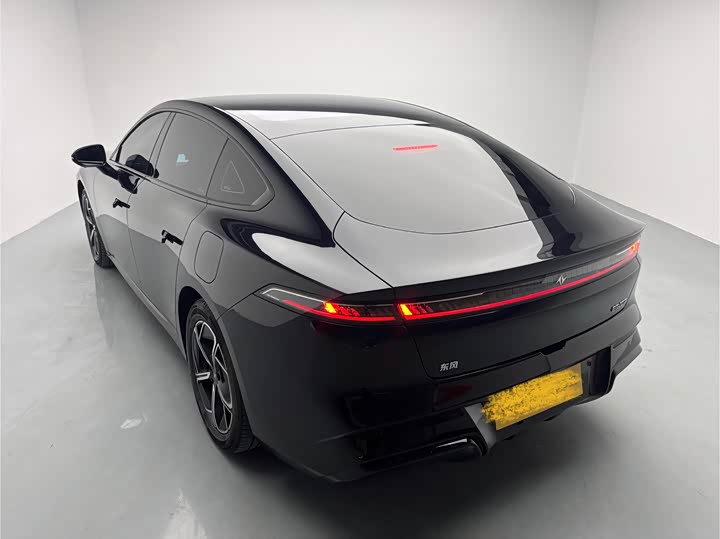 Фото 6 - Dongfeng Yipai eπ 007