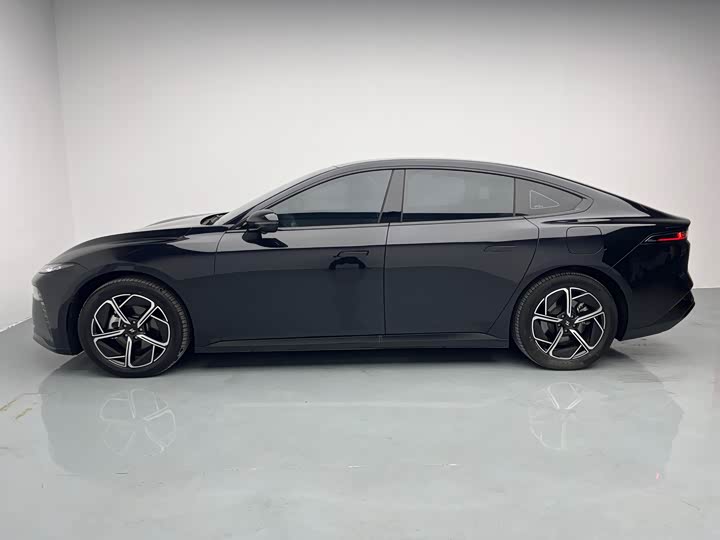 Фото 8 - Dongfeng Yipai eπ 007