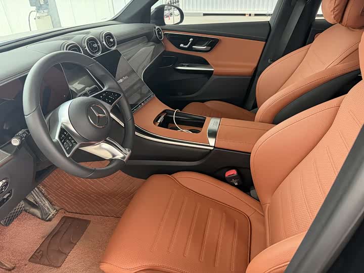 Фото 7 - Mercedes-Benz GLC-Class