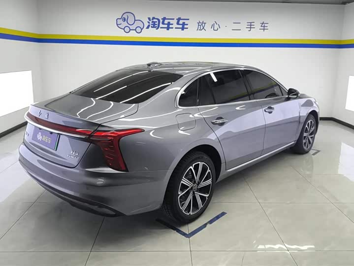 Фото 3 - Hongqi H5 Hybrid