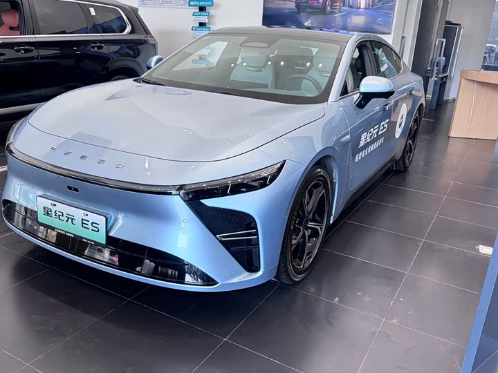 Фото 4 - Exeed Sterra ES