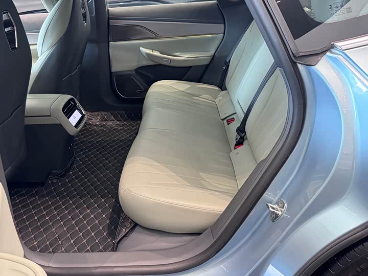 Фото 6 - Exeed Sterra ES