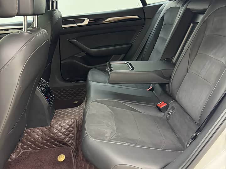 Фото 7 - Volkswagen CC