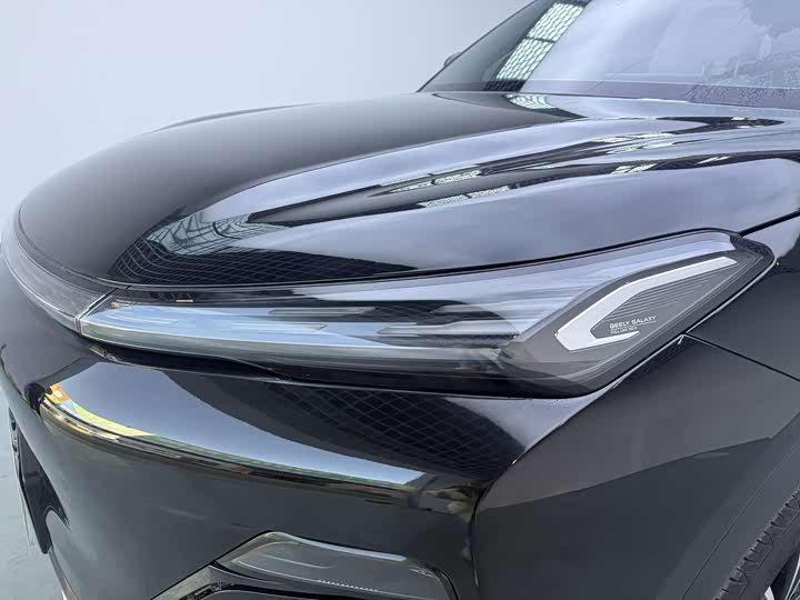 Фото 9 - Geely Galaxy Starship 7