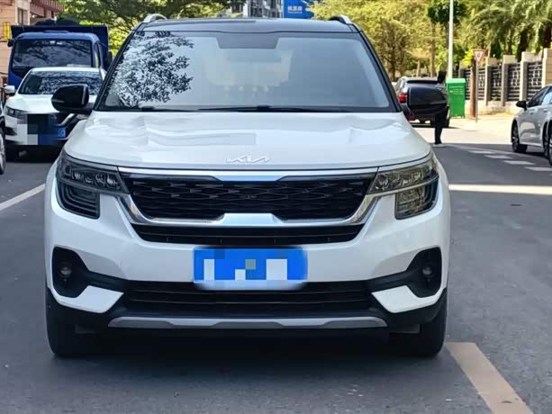 Фото 2 - Kia KX3