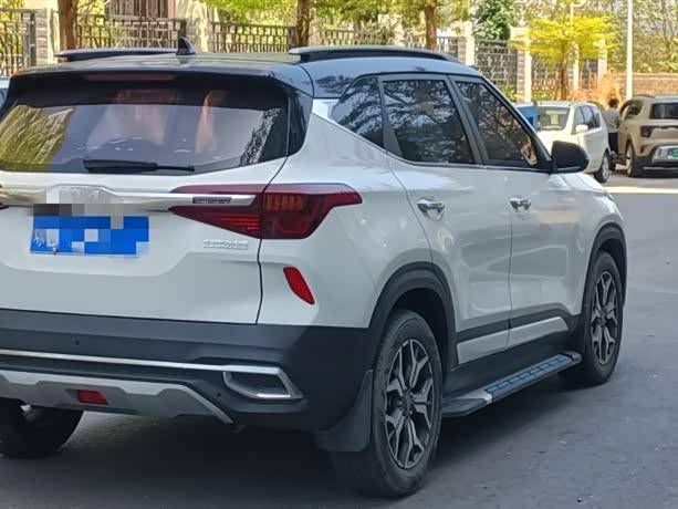 Фото 4 - Kia KX3