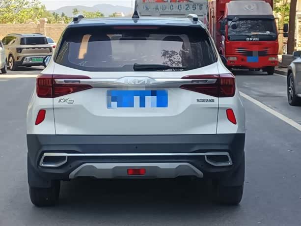 Фото 5 - Kia KX3