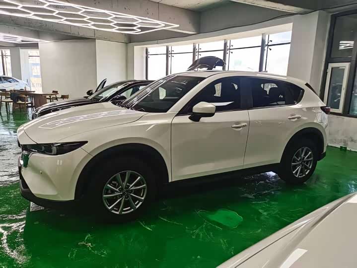 Фото 7 - Mazda CX-5
