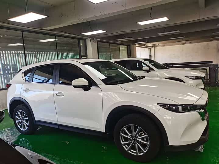 Фото 8 - Mazda CX-5