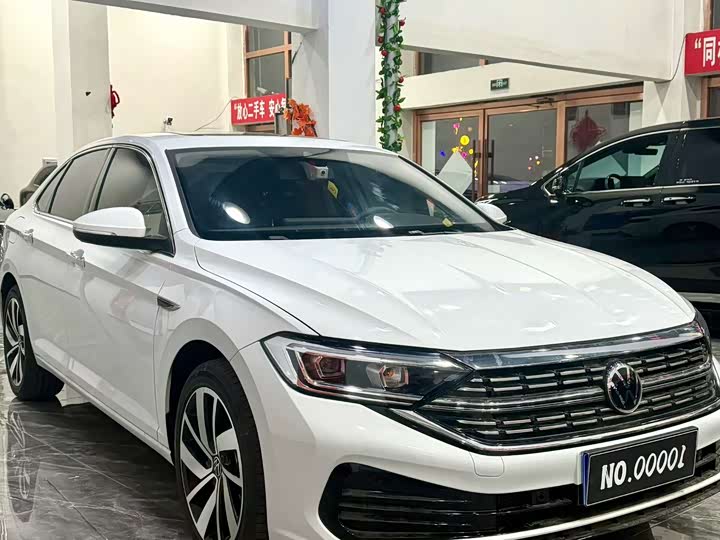 Фото 2 - Volkswagen Sagitar L