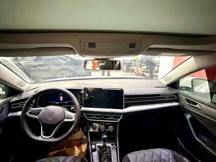 Фото 5 - Volkswagen Sagitar L