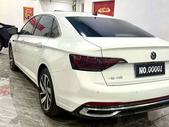 Фото 7 - Volkswagen Sagitar L