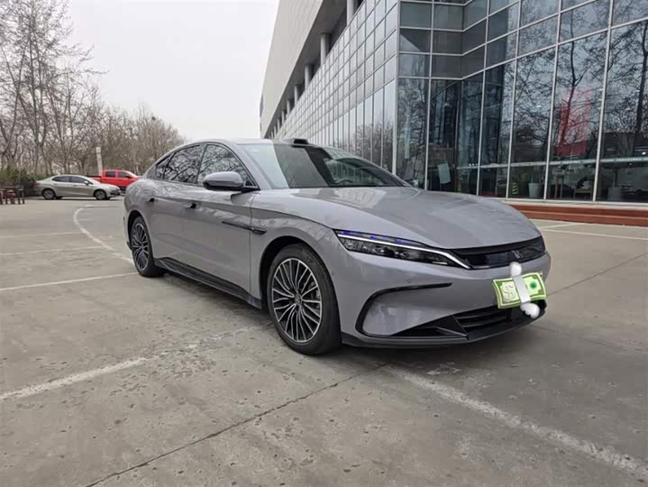 Фото 3 - BYD Han